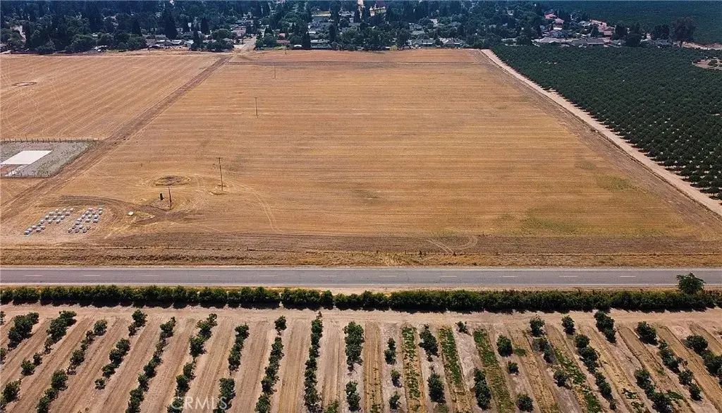 27 Road, Madera