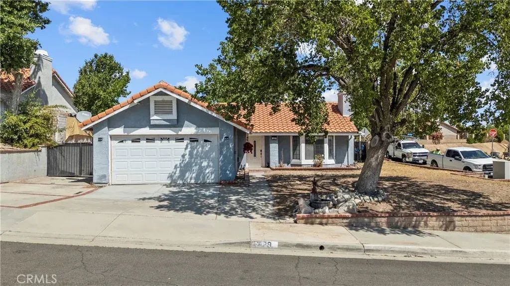529 Hilltop, Palmdale