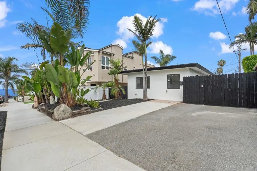 152 Redwood Avenue, Carlsbad
