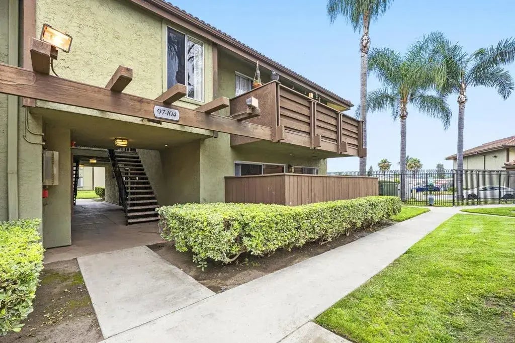 615 Fredricks Avenue 103, Oceanside