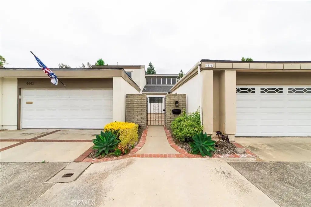 4436 Sandburg Way, Irvine
