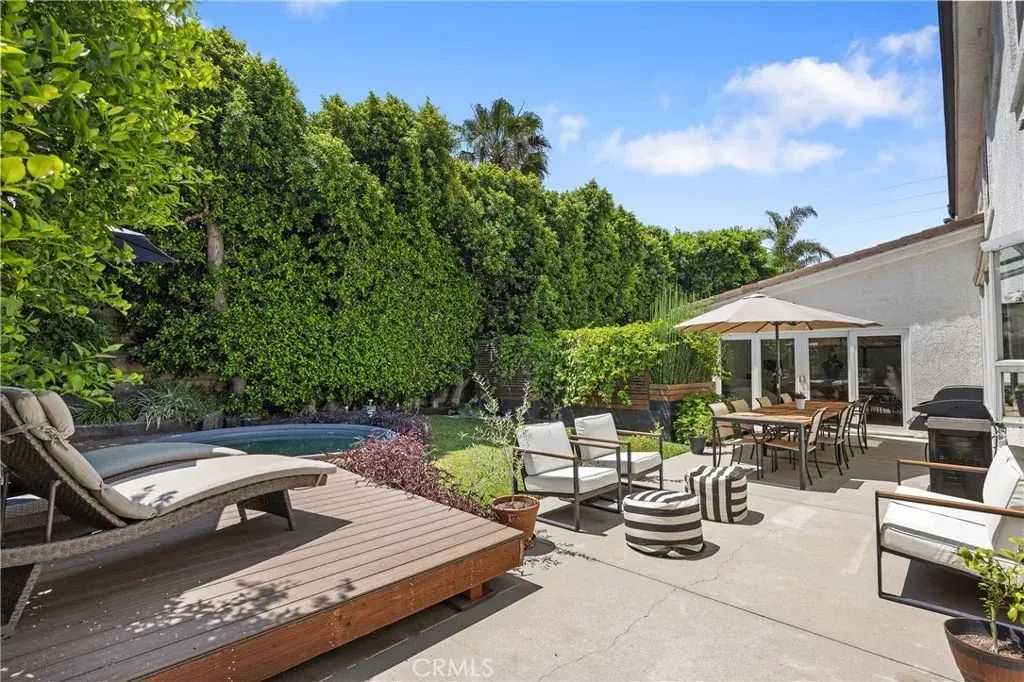 13646 Dronfield Avenue, Sylmar
