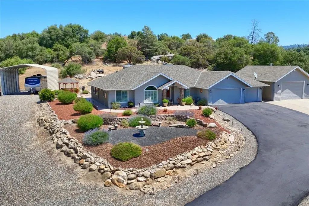 47003 Lookout Mountain Drive, Coarsegold