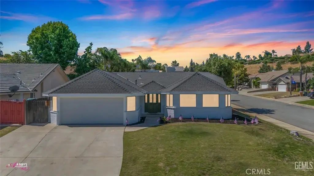 5801 Cedar Falls Drive, Bakersfield