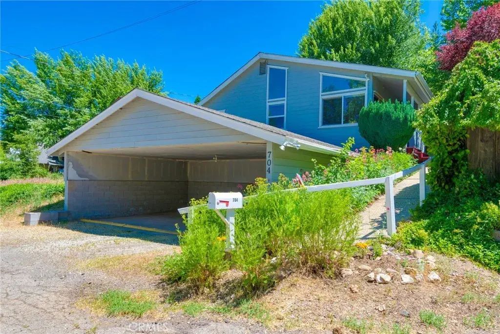 704 Old Meadow Valley Road, Quincy