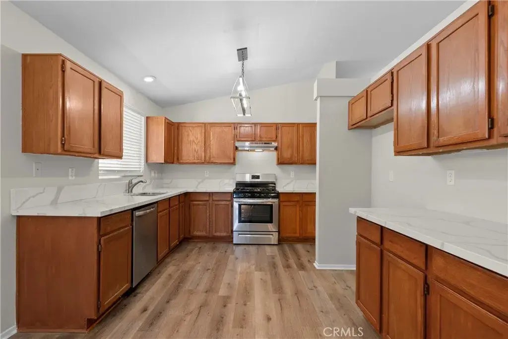 6327 W Avenue J5, Lancaster