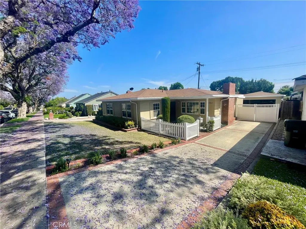 13842 La Cuarta Street, Whittier