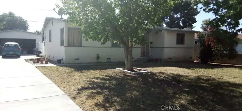 45417 11th Street West, Lancaster