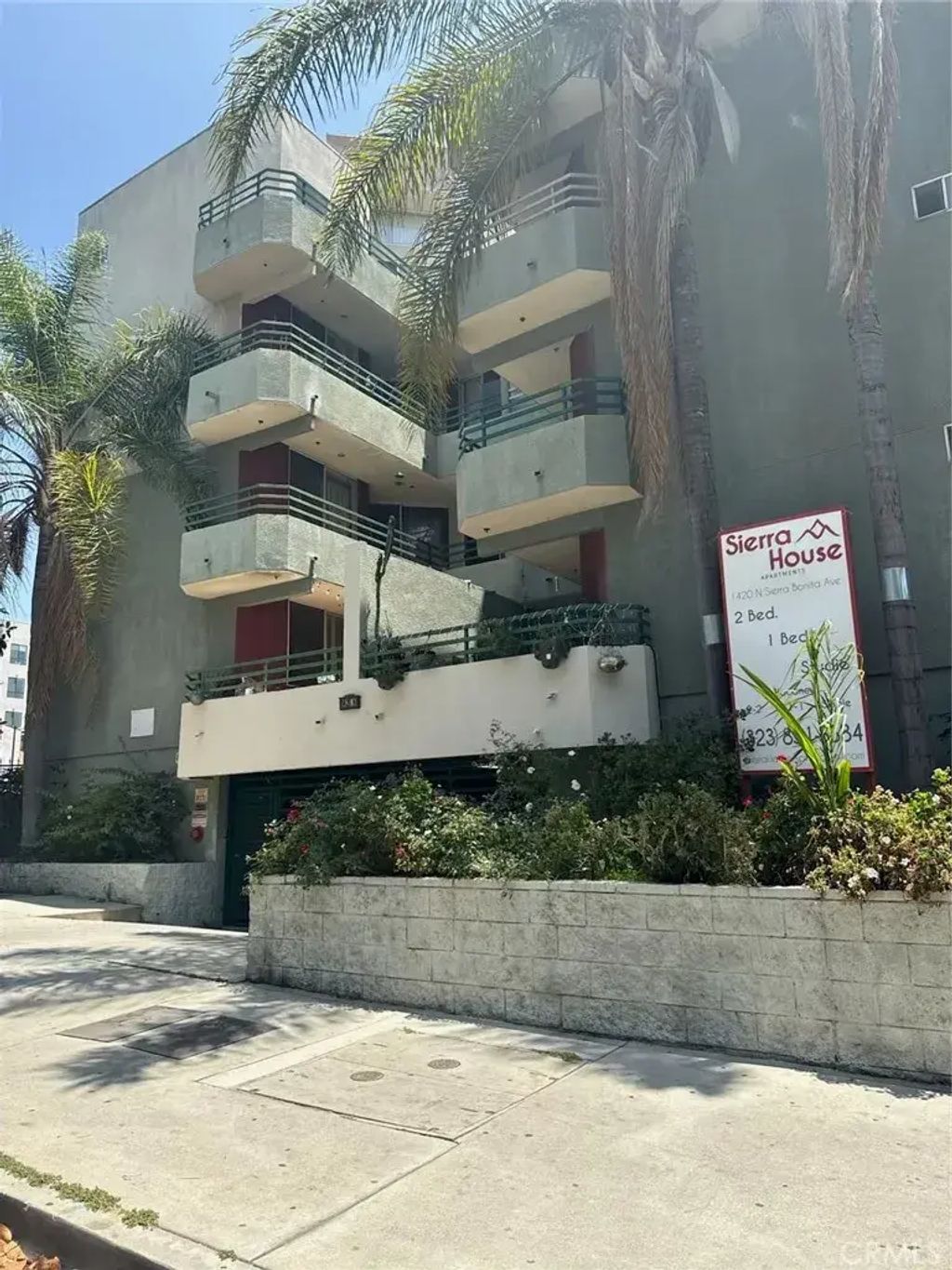 1420 N Sierra Bonita Avenue, Los Angeles