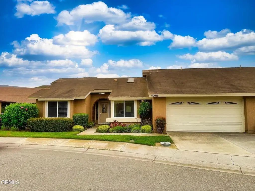 40019 Village 40, Camarillo