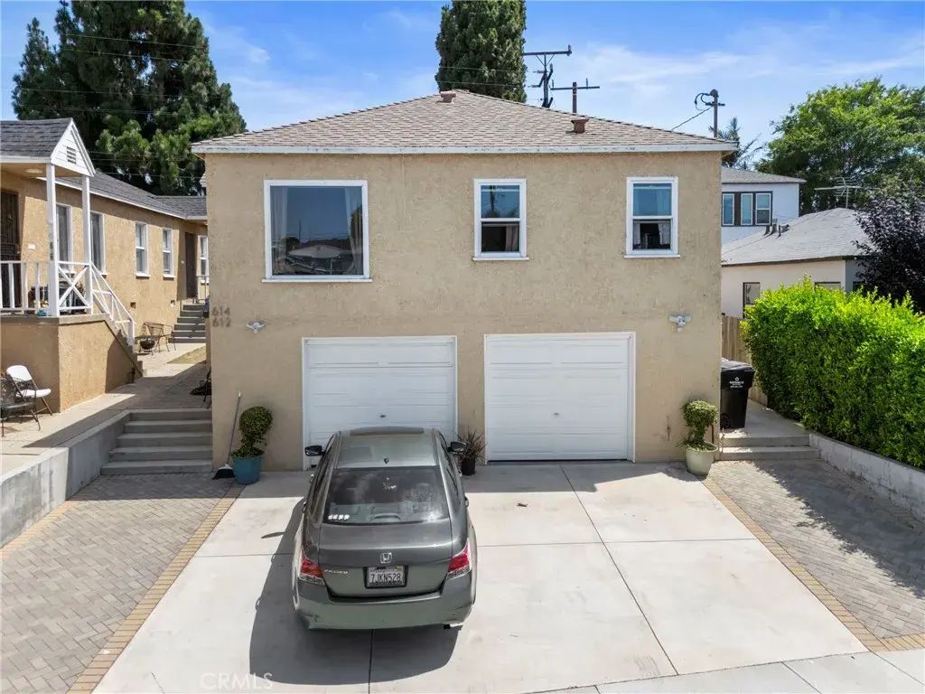 612 E Fairview Boulevard, Inglewood