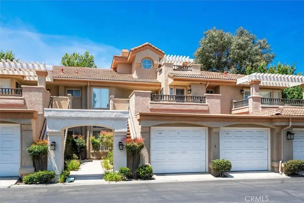 23926 Arroyo Park Drive 123, Valencia