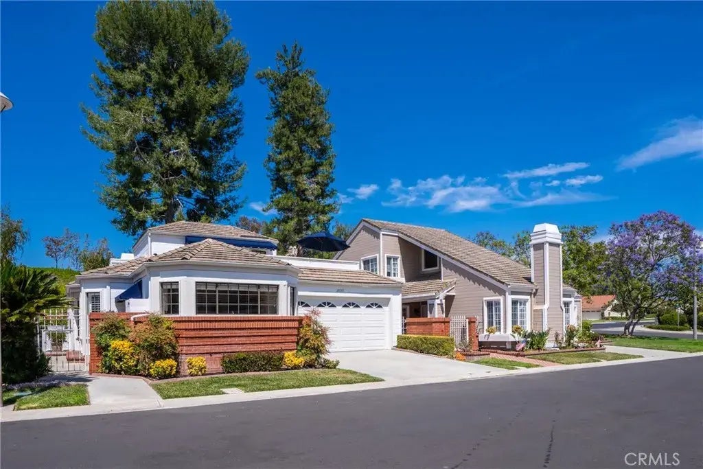 28385 Borgona, Mission Viejo