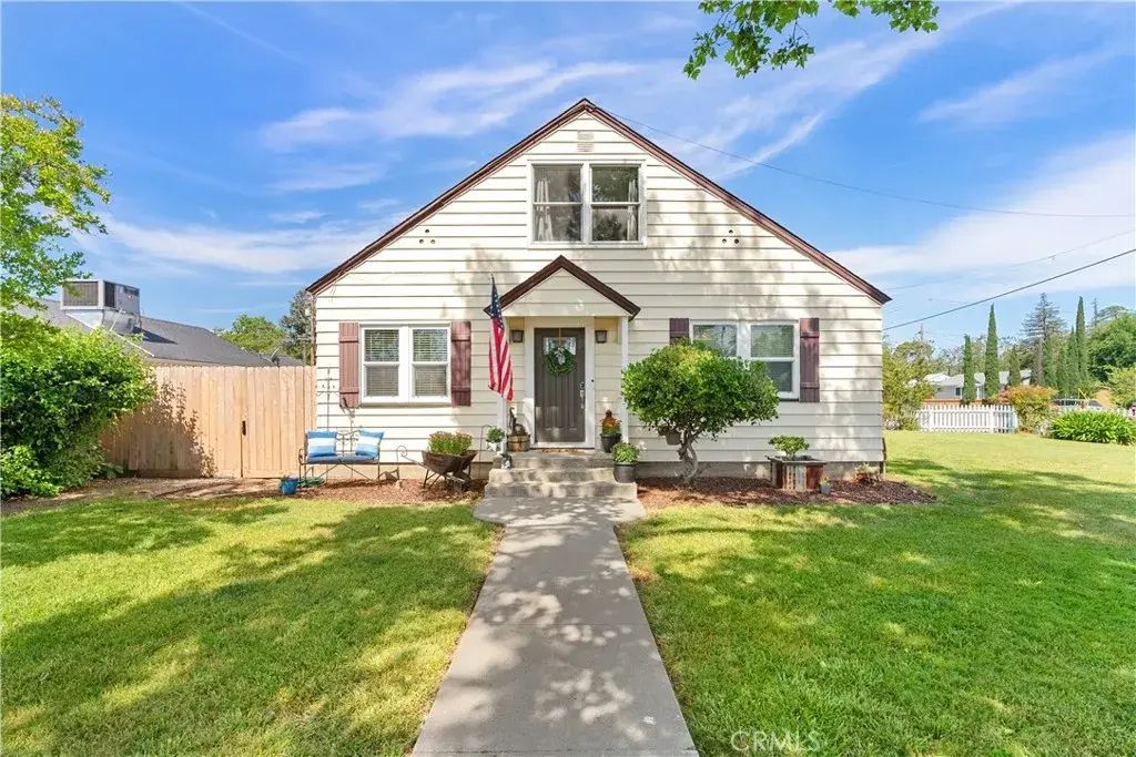 402 East Street, Orland