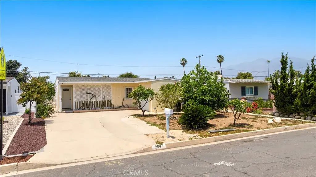 2047 Delford Avenue, Duarte
