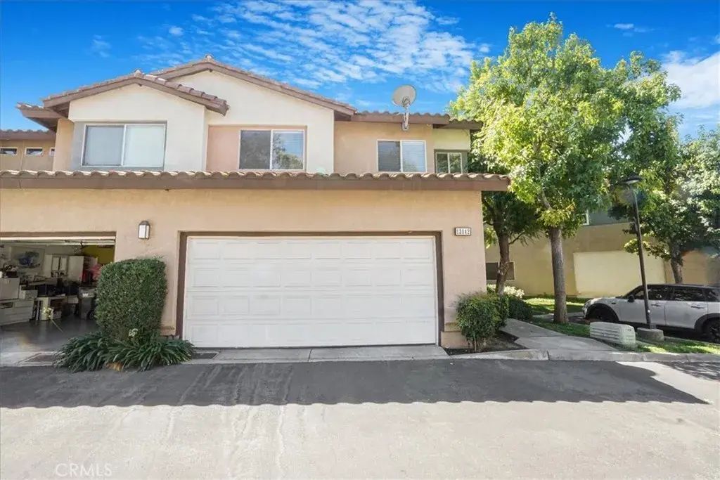 13042 Avenida Pescador, Riverside