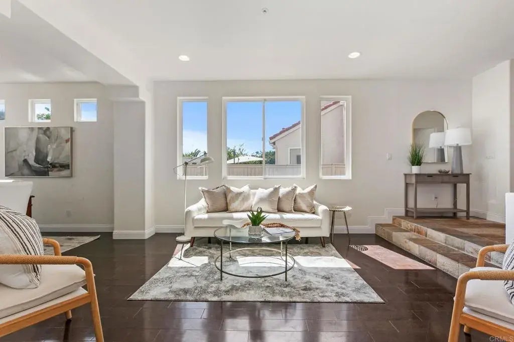 2490 Bear Rock Gln, Escondido