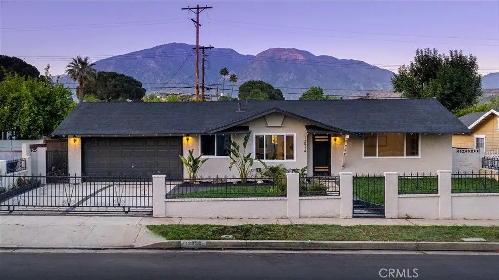 12934 Fenton Avenue, Sylmar