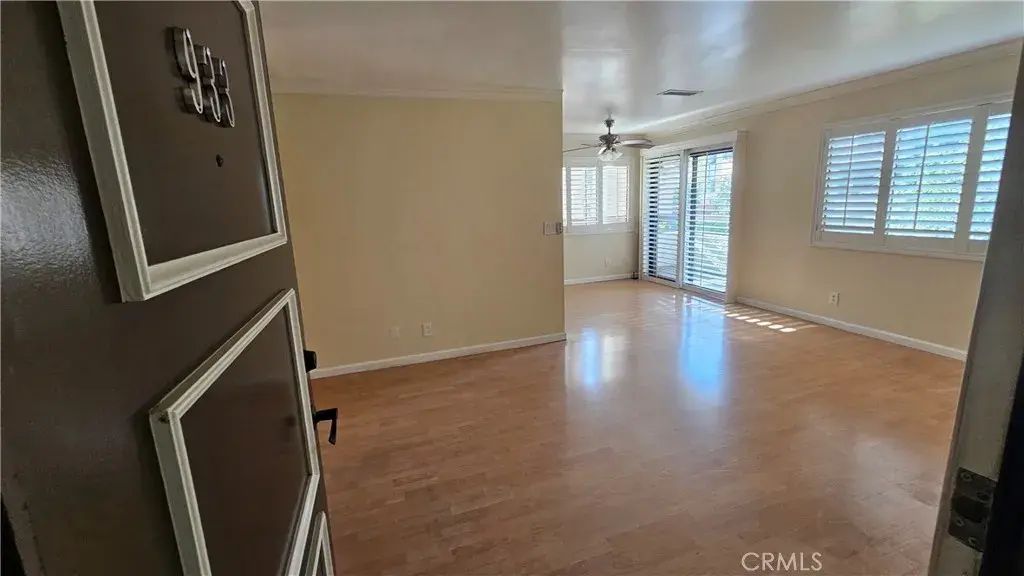 18149 Sundowner Way 933, Canyon Country