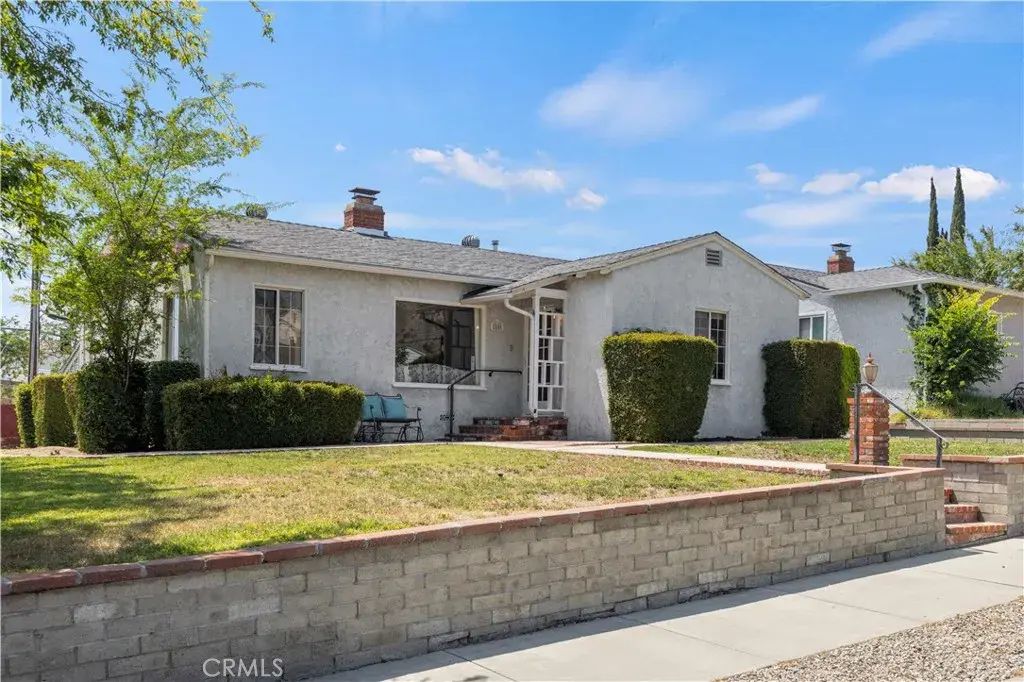 2505 North Keystone Street, Burbank