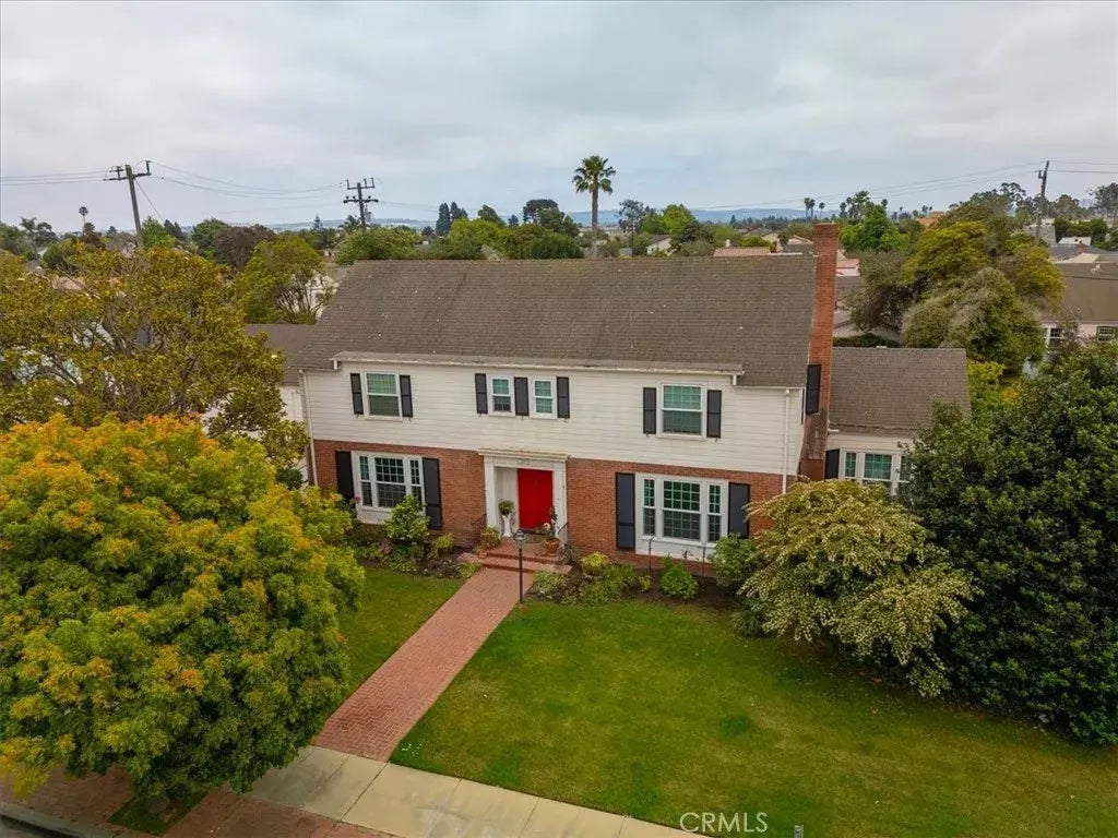 124 E Camino Colegio, Santa Maria