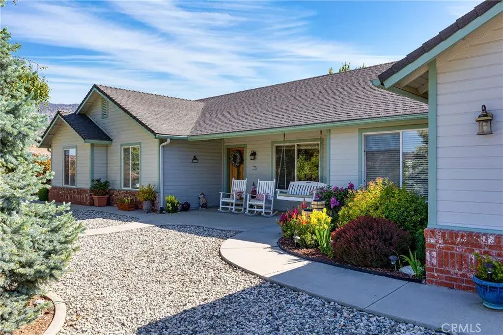 23220 Lakeview Drive, Tehachapi