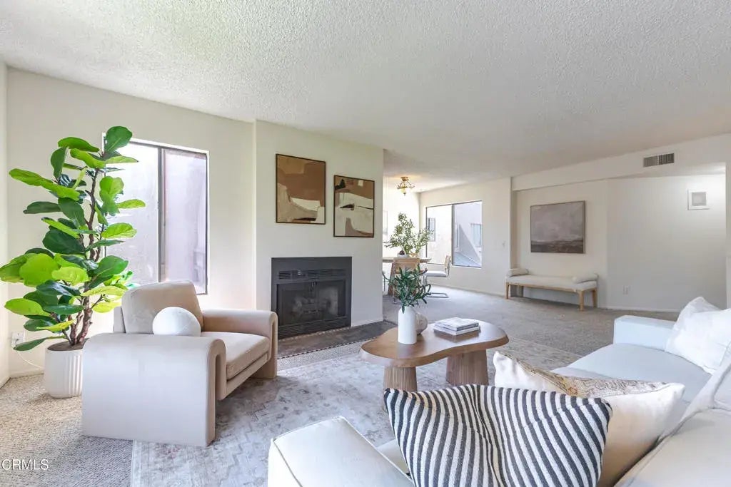 1125 E Maple Street 6, Glendale