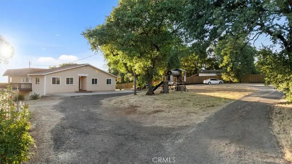 176 Breeze Hollow Lane, Oroville