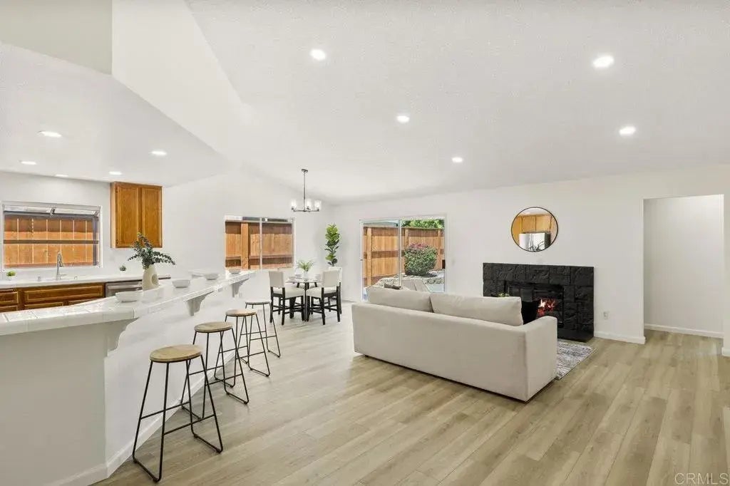 604 Sunset Court, San Marcos