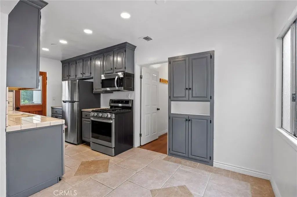 5183 Inglewood Boulevard, Culver City