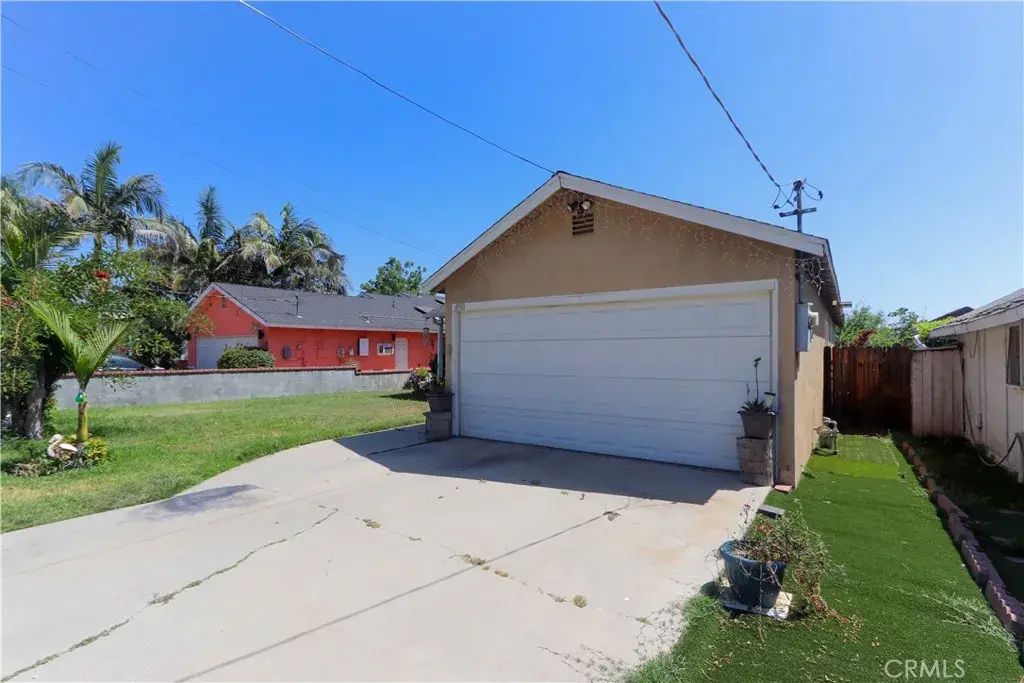 4981 Tulsa Avenue, Riverside