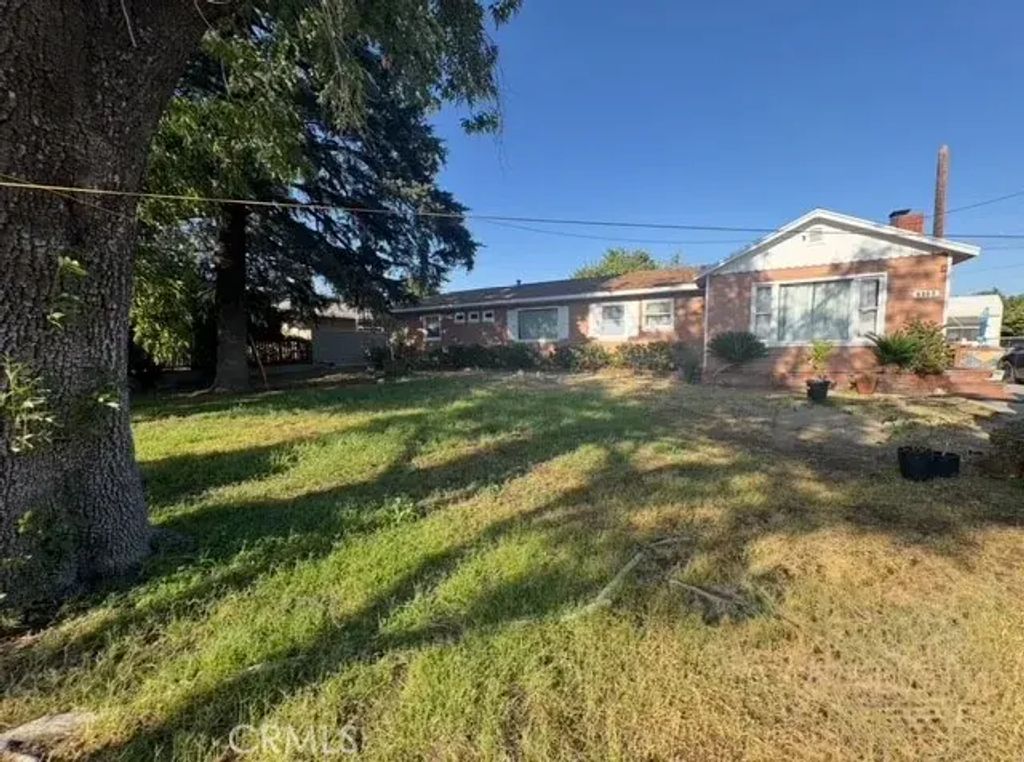 9167 Citrus Avenue, Fontana