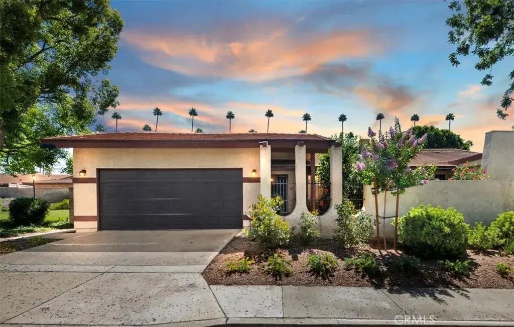2747 Persimmon Place, Riverside
