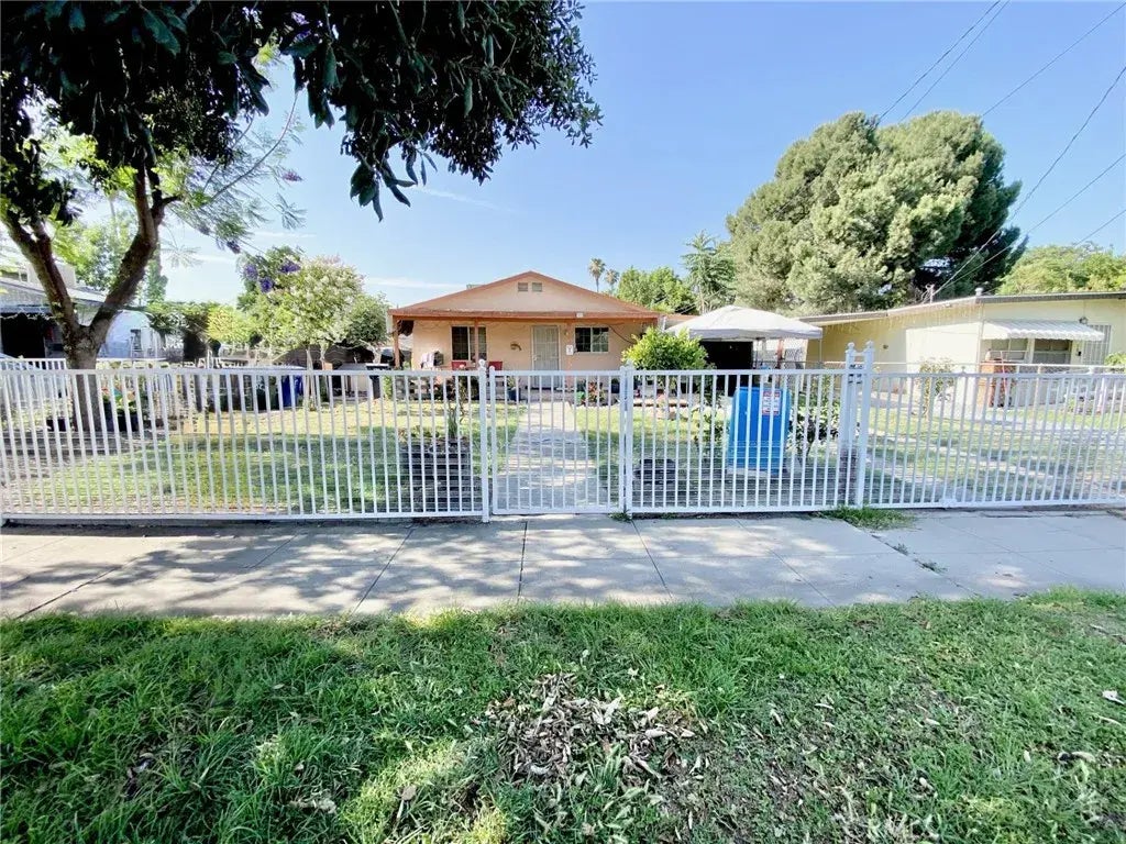 182 E Olive Street, San Bernardino