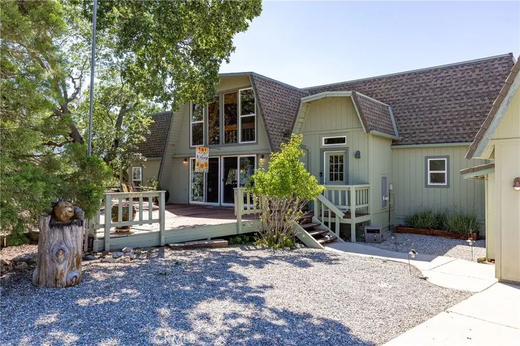 24341 Peso Court, Tehachapi