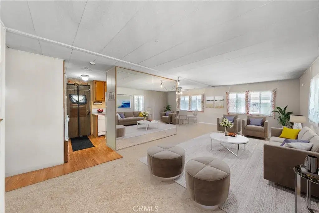 750 E Rialto 77, Rialto