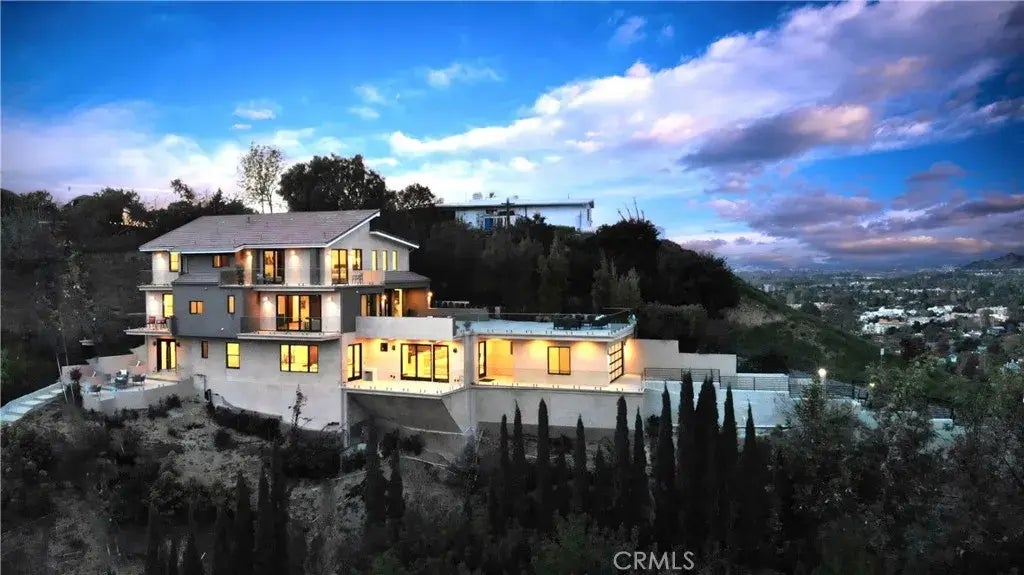 12480 Viewcrest Road, Studio City