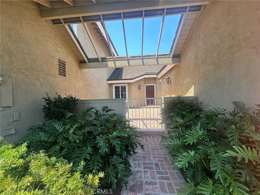 6 Willowgrove, Irvine