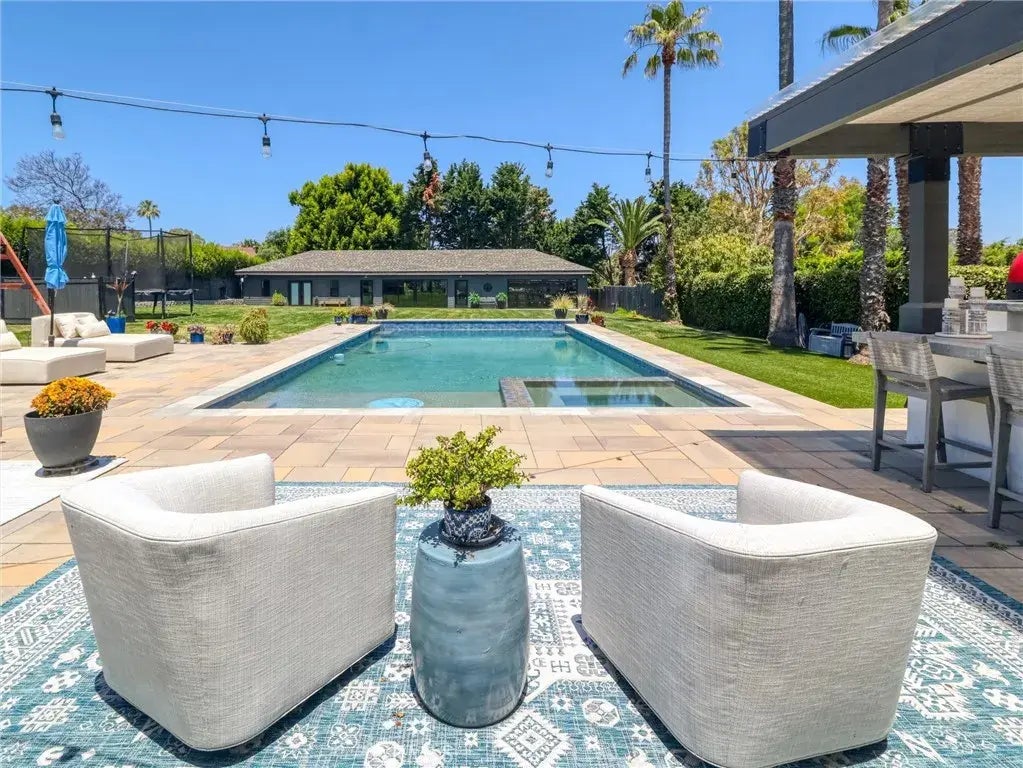 37 Hidden Valley Road, Rolling Hills Estates