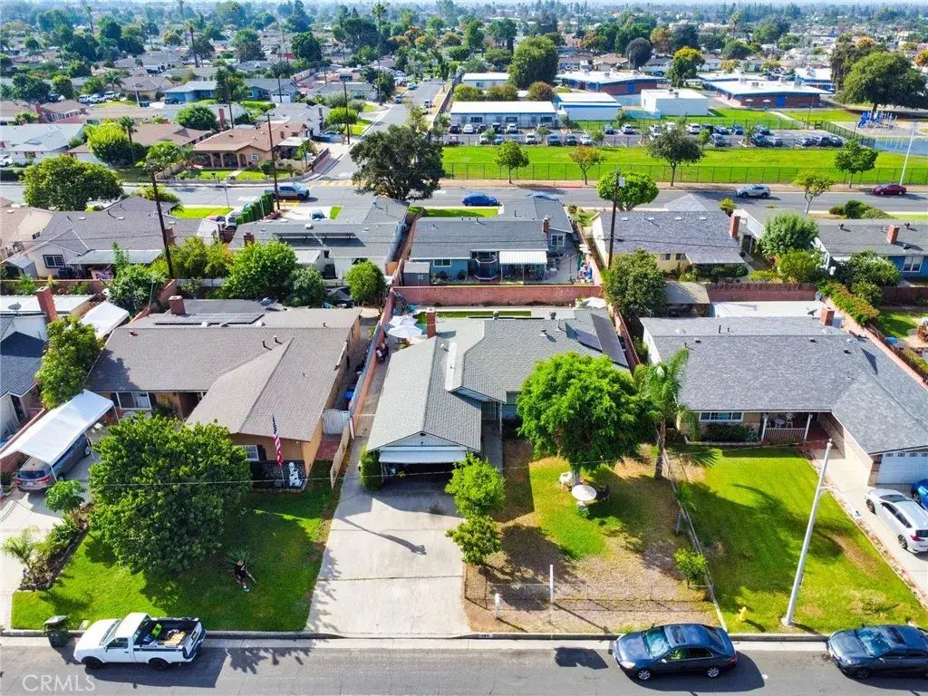 962 East Citrus Edge Street, Azusa