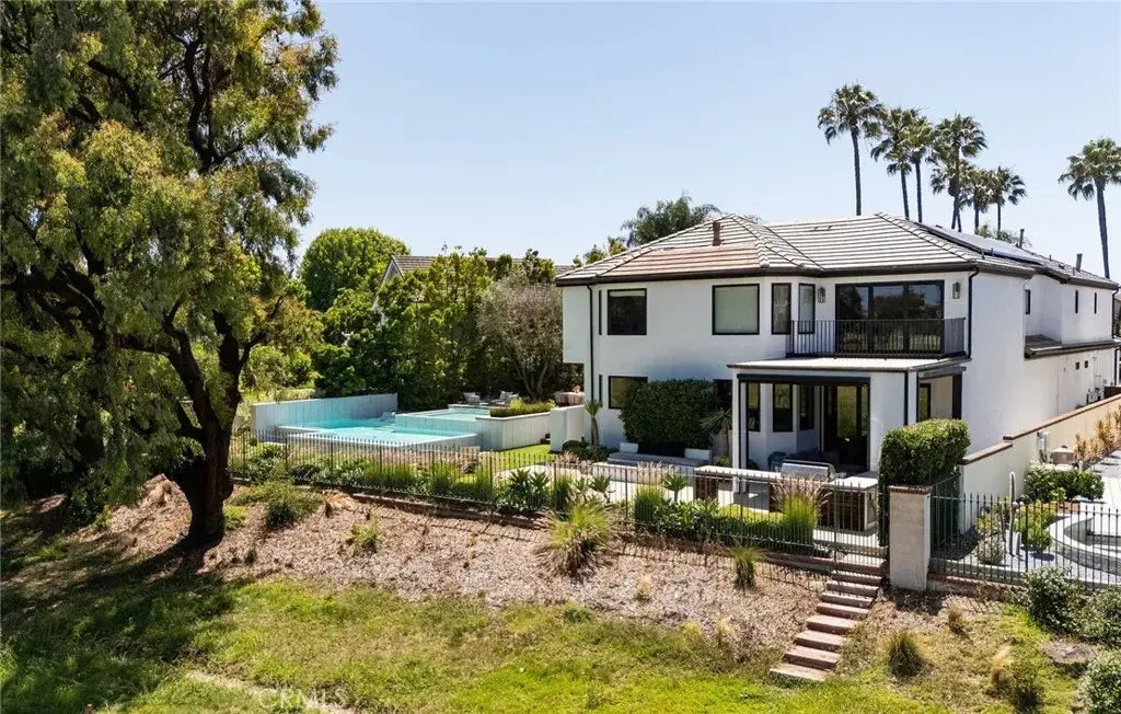 19476 Woodlands Drive, Huntington Beach