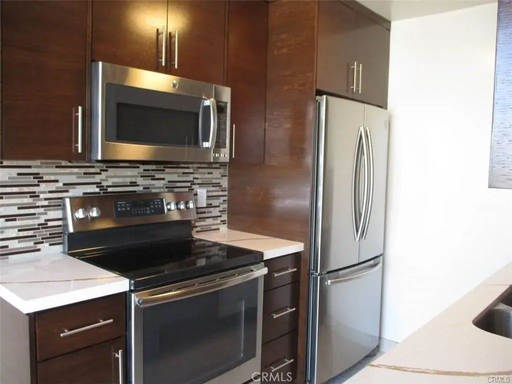 375 Atlantic Avenue 702, Long Beach