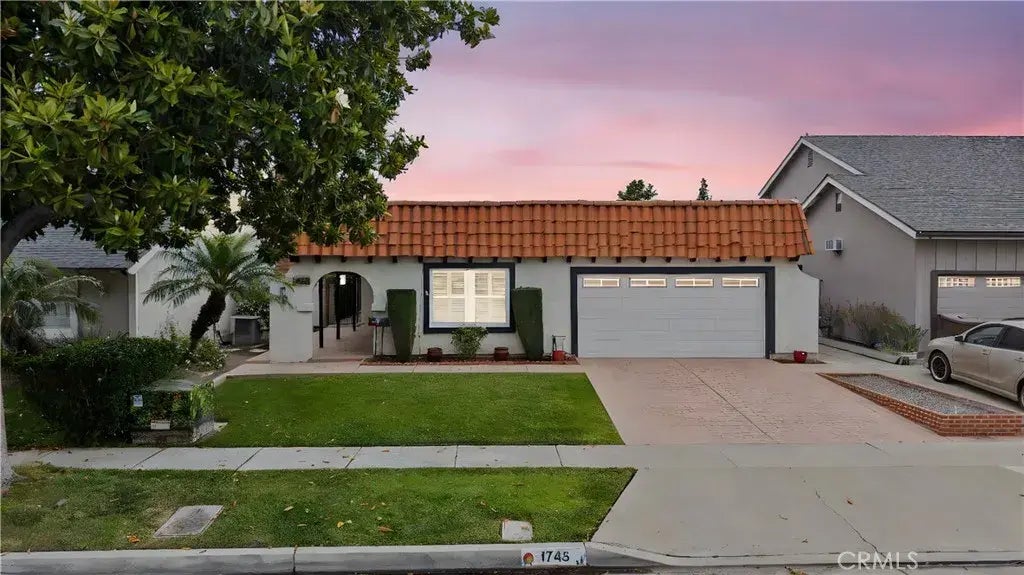 1745 N Holbrook Street, Anaheim