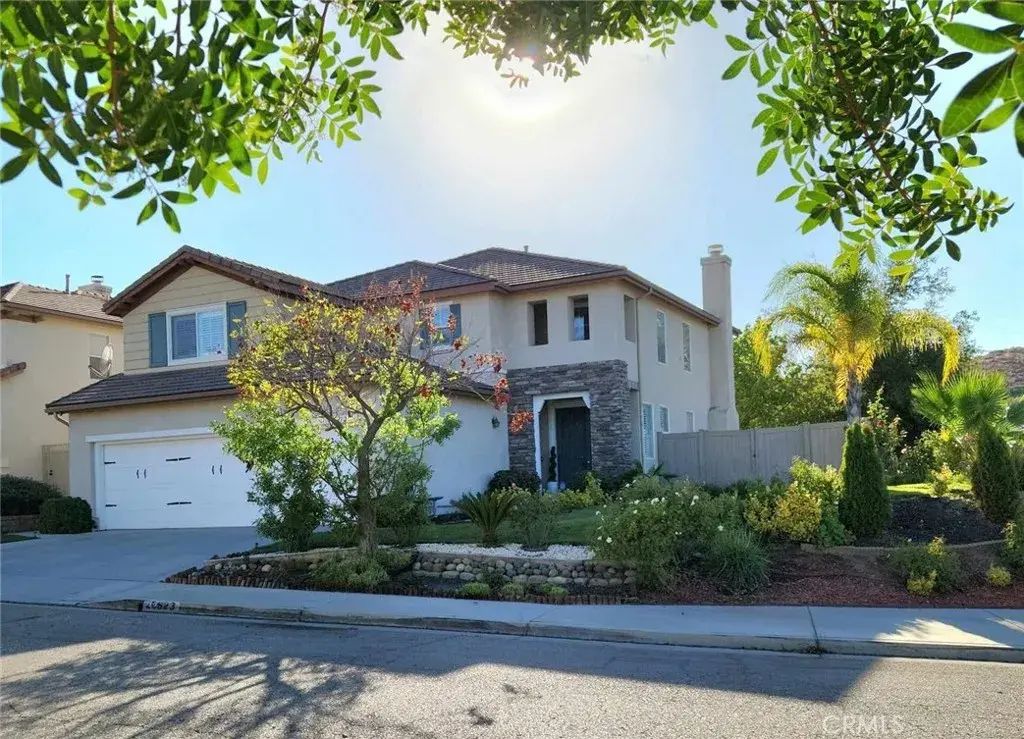 26523 Starling Court, Canyon Country