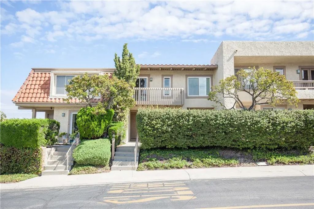 48 Hilltop Circle, Rancho Palos Verdes
