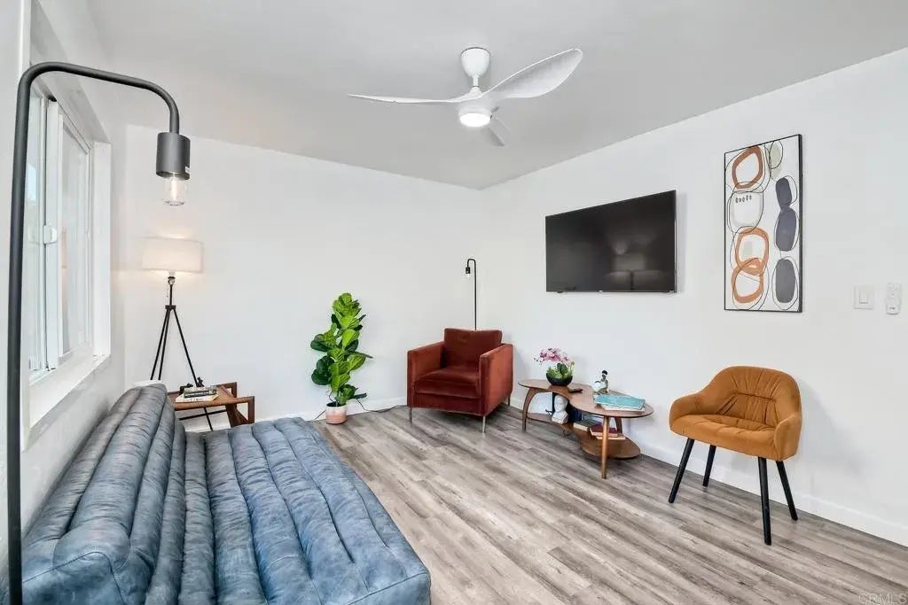 160 W Jason Street, Encinitas