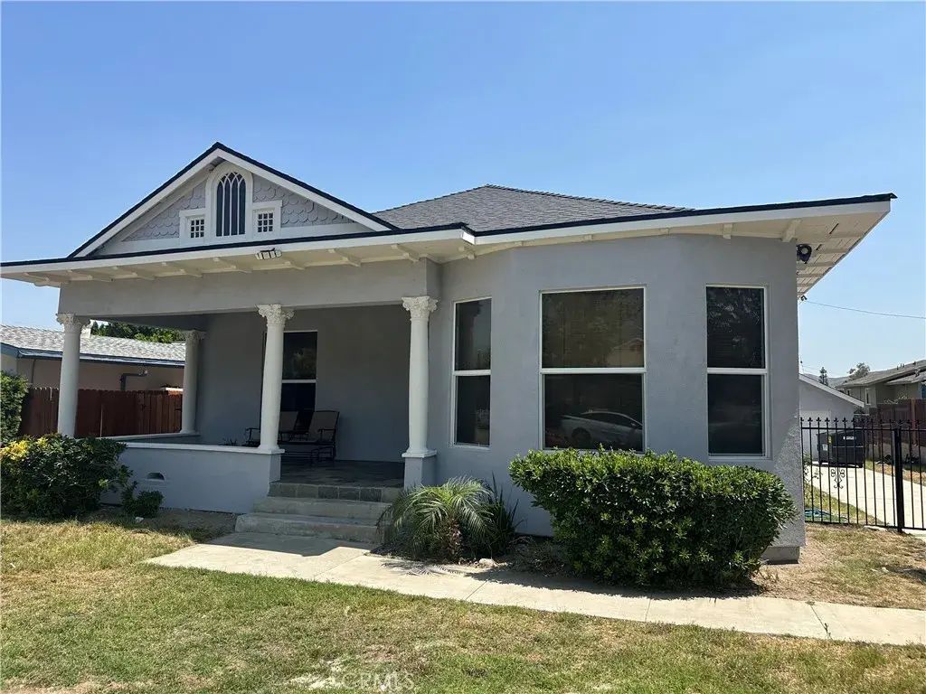 1035 W Hill Drive, San Bernardino
