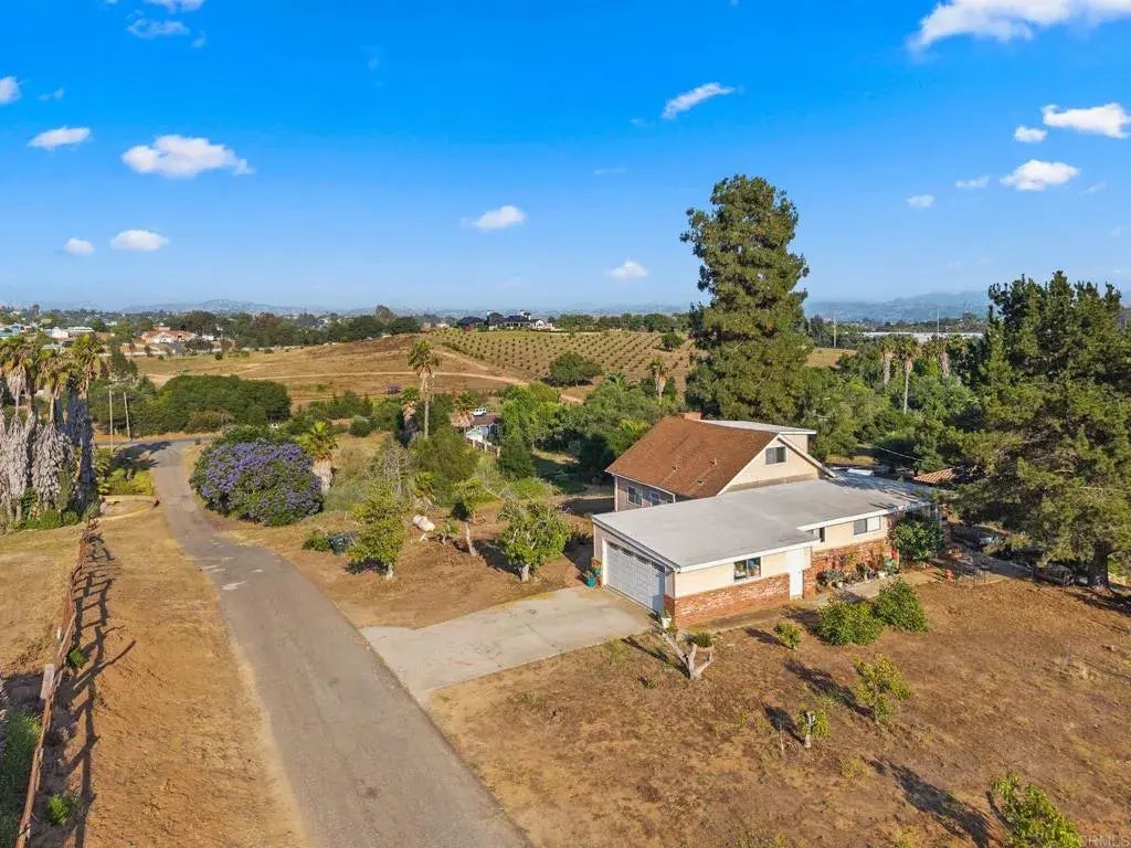 3341 Olive Hill Road, Fallbrook