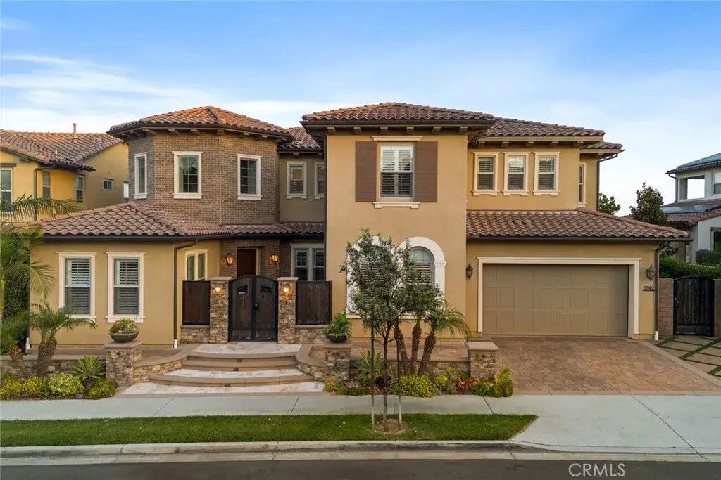 2282 E Rosecrans Court, Brea