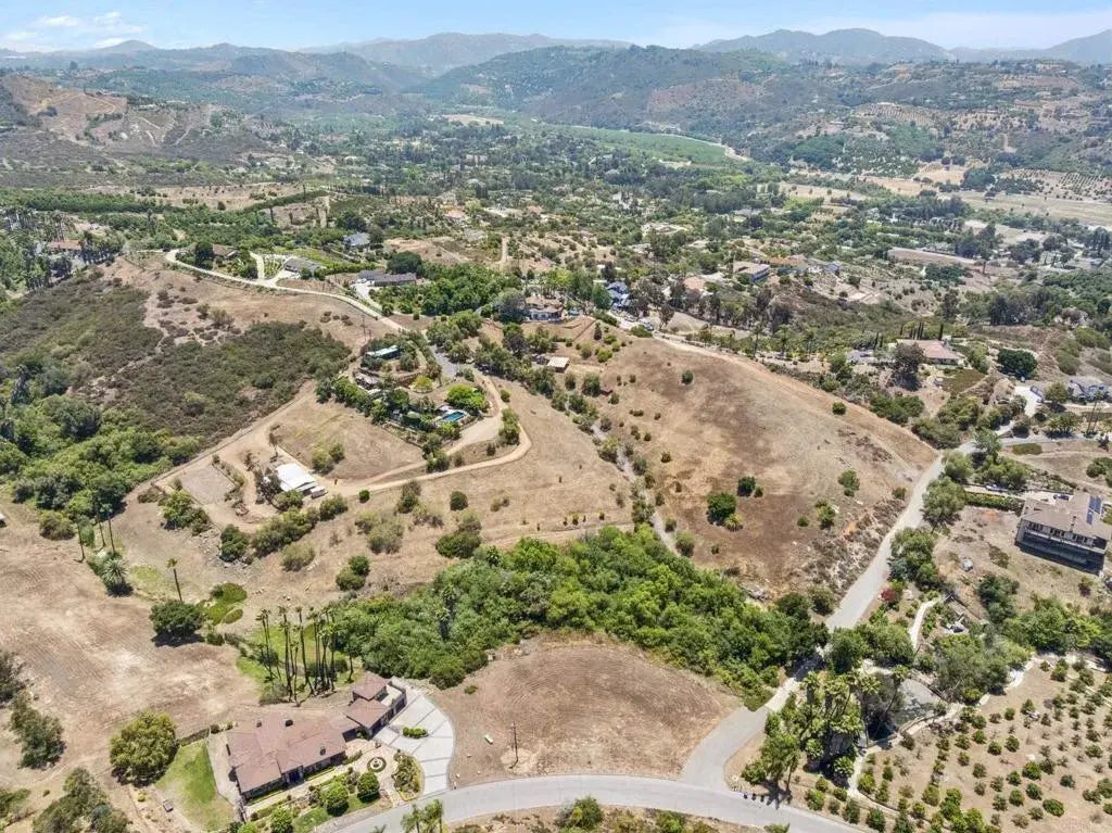 31801 Wrightwood, Bonsall